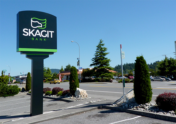 Skagit Bank Environmental Signage - Pylon Illuminated Sign